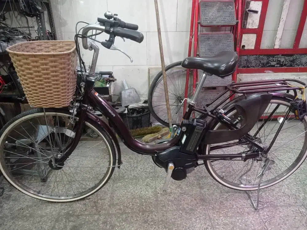 دوچرخه ۲۶ تنه قوسی اصل ژاپن.) یاماها|دوچرخه، اسکیت، اسکوتر|ایوان, |دیوار