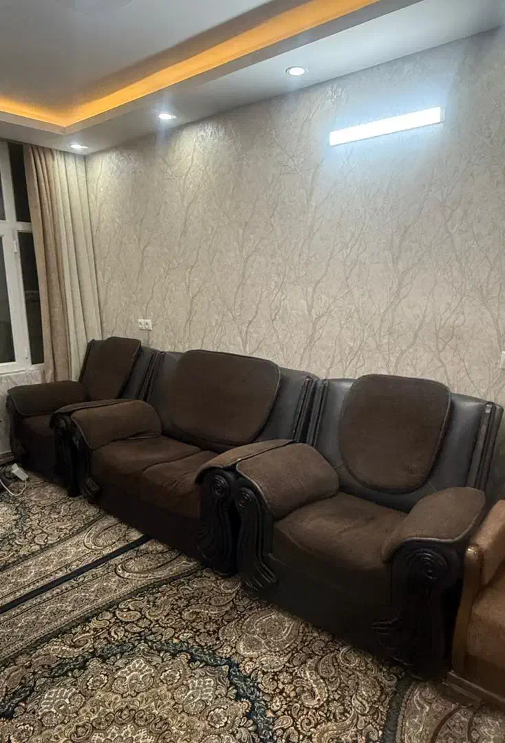 مبلمان راحتی|مبلمان خانگی و میز عسلی|رباط‌کریم, آدران|دیوار