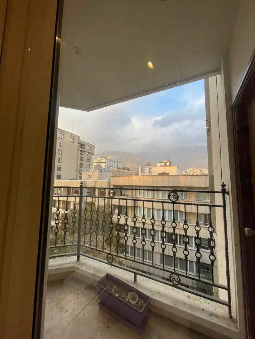 ۲۲۰متر فرشته/برج باغ کلاسیک/۲ پارکینگ