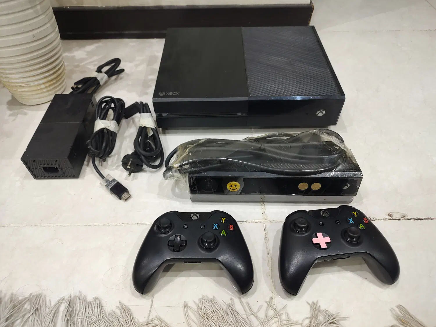 Xbox one بهمراه بازی و کینکت|کنسول، بازی ویدئویی و آنلاین|تهران, صادقیه|دیوار