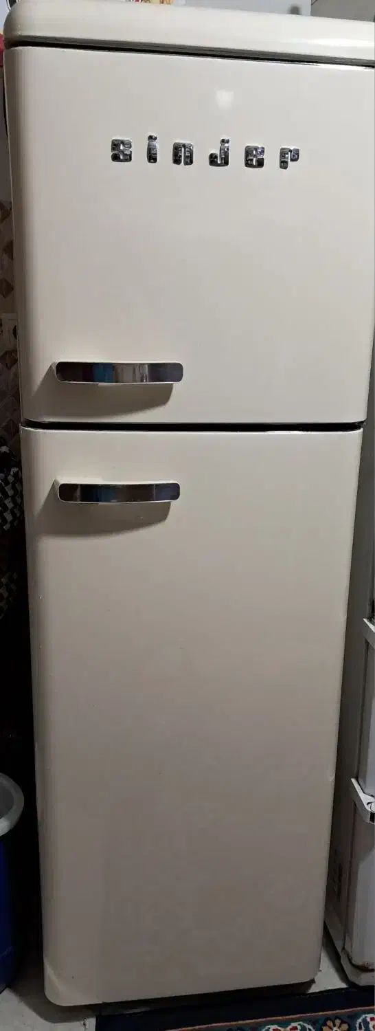 یخچال|یخچال و فریزر|لاهیجان, شیشه گران|دیوار