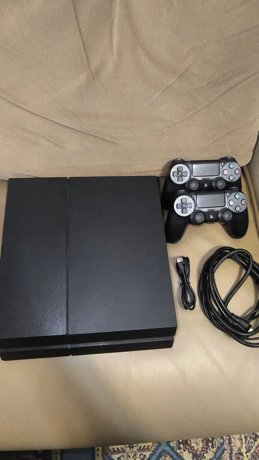 کنسول PS4 کپی خور ۲ دسته با بازی|کنسول، بازی ویدئویی و آنلاین|ساری, |دیوار