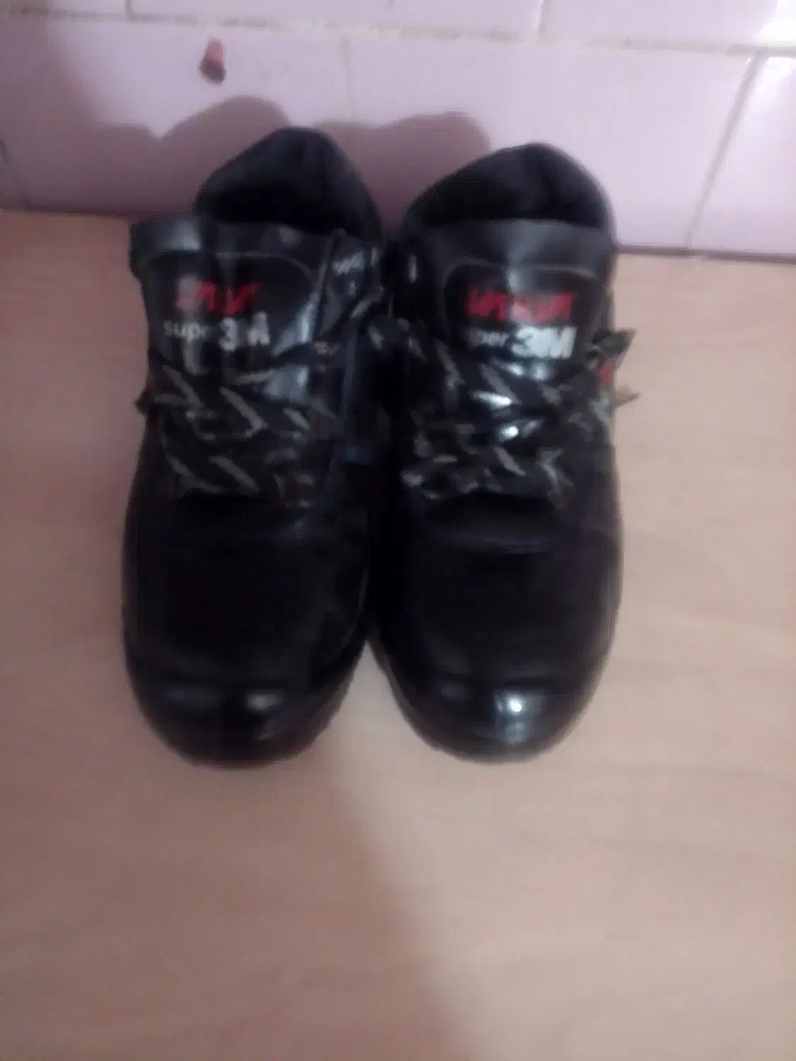 کفش‌کار|کیف، کفش، کمربند|بندرعباس, |دیوار