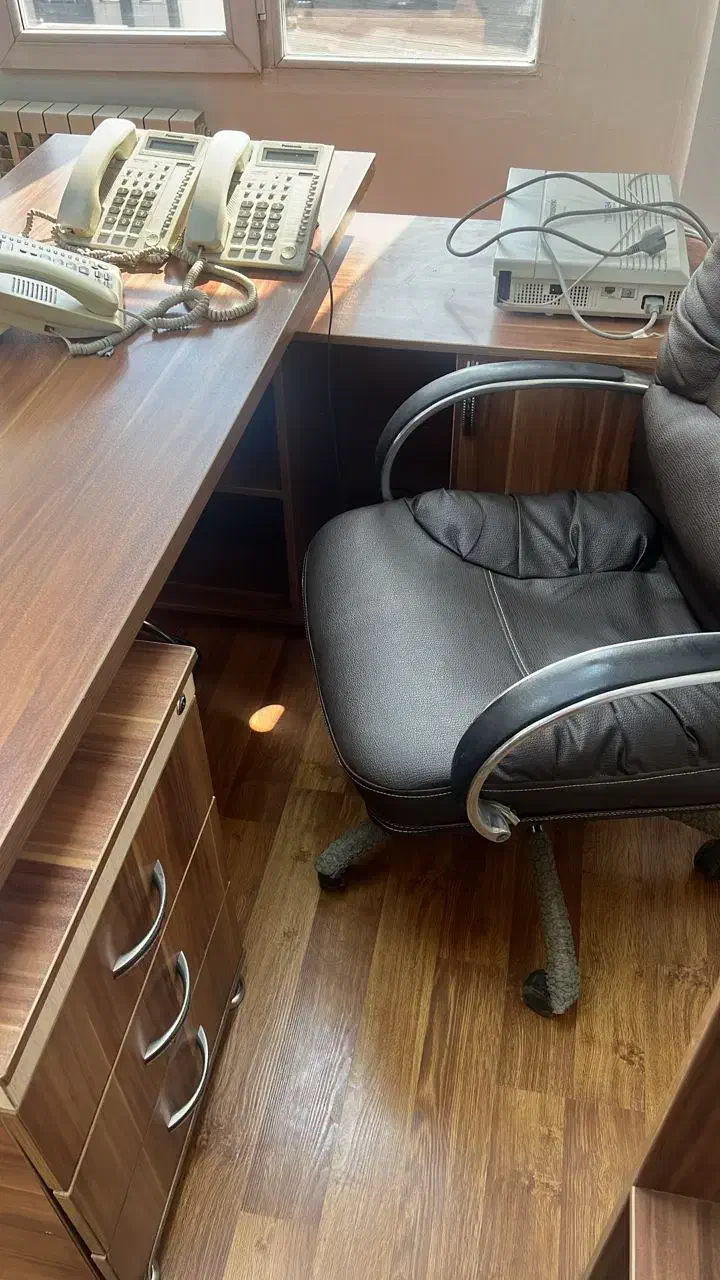 میز مدیریت و کارمندی اداری|مبلمان اداری|تهران, مرزداران|دیوار