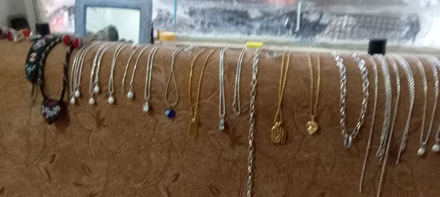 بدلیجات|بدلیجات|نیشابور, عدالت|دیوار