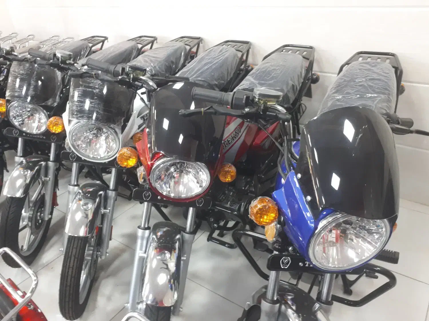 طرح باکسر تکنو ۲۰۰ خشک ۱۴۰۴ زیر قیمت|موتورسیکلت|تهران, بلوار کشاورز|دیوار