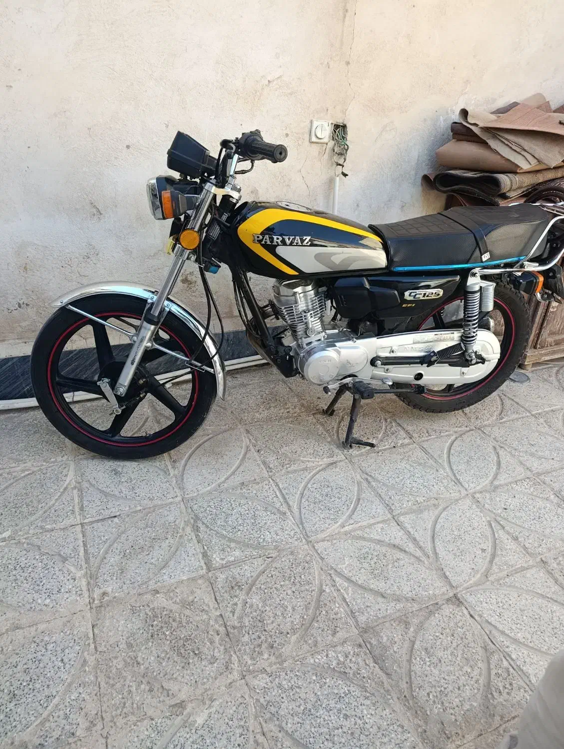 موتور هندا 125 مدل 1402 درحد....|موتورسیکلت|ماهدشت, |دیوار