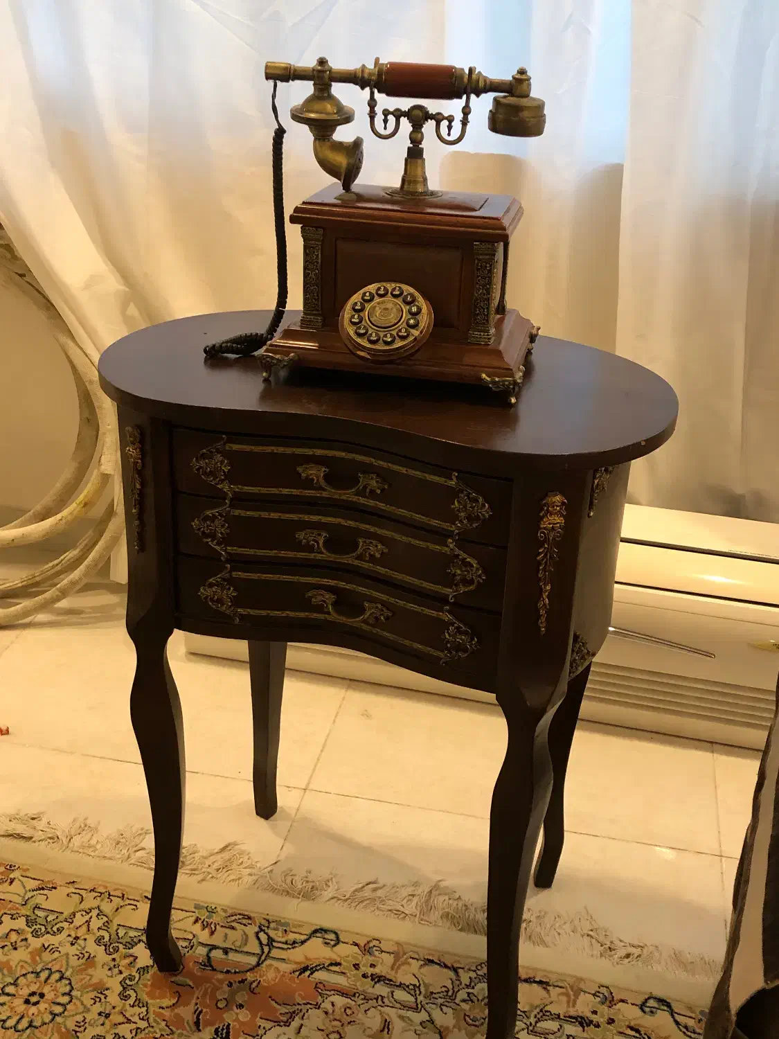 میز تلفن و تلفن|میز تلفن|گرگان, |دیوار