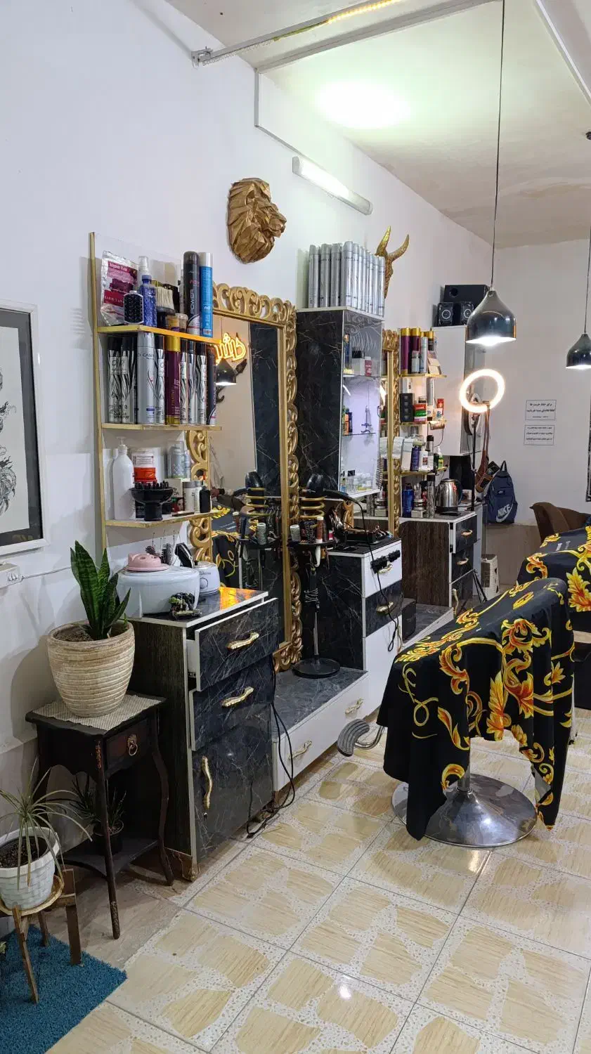 دکور آرایشگاه|آرایشگاه و سالنهای زیبایی|نصر آباد, |دیوار