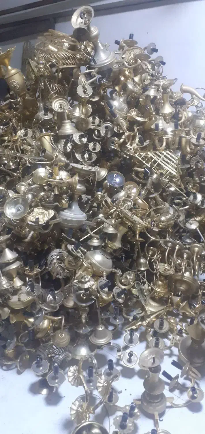 خرید فروش لوستر طلایی|لوستر و چراغ آویز|ارومیه, |دیوار