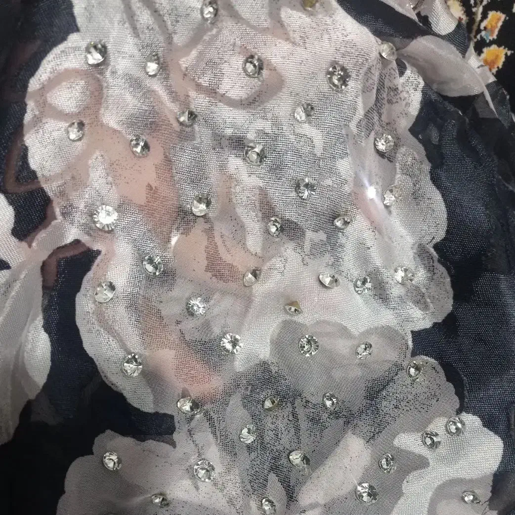 چسب کاری و یاقوت|زیورآلات و اکسسوری|جوانرود, |دیوار