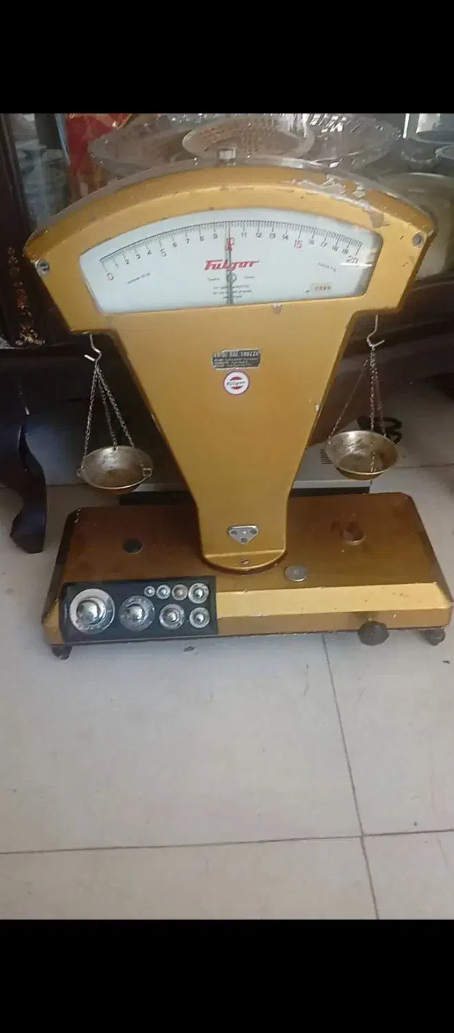 عتیقه|کلکسیون اشیاء عتیقه|اصفهان, خرم|دیوار