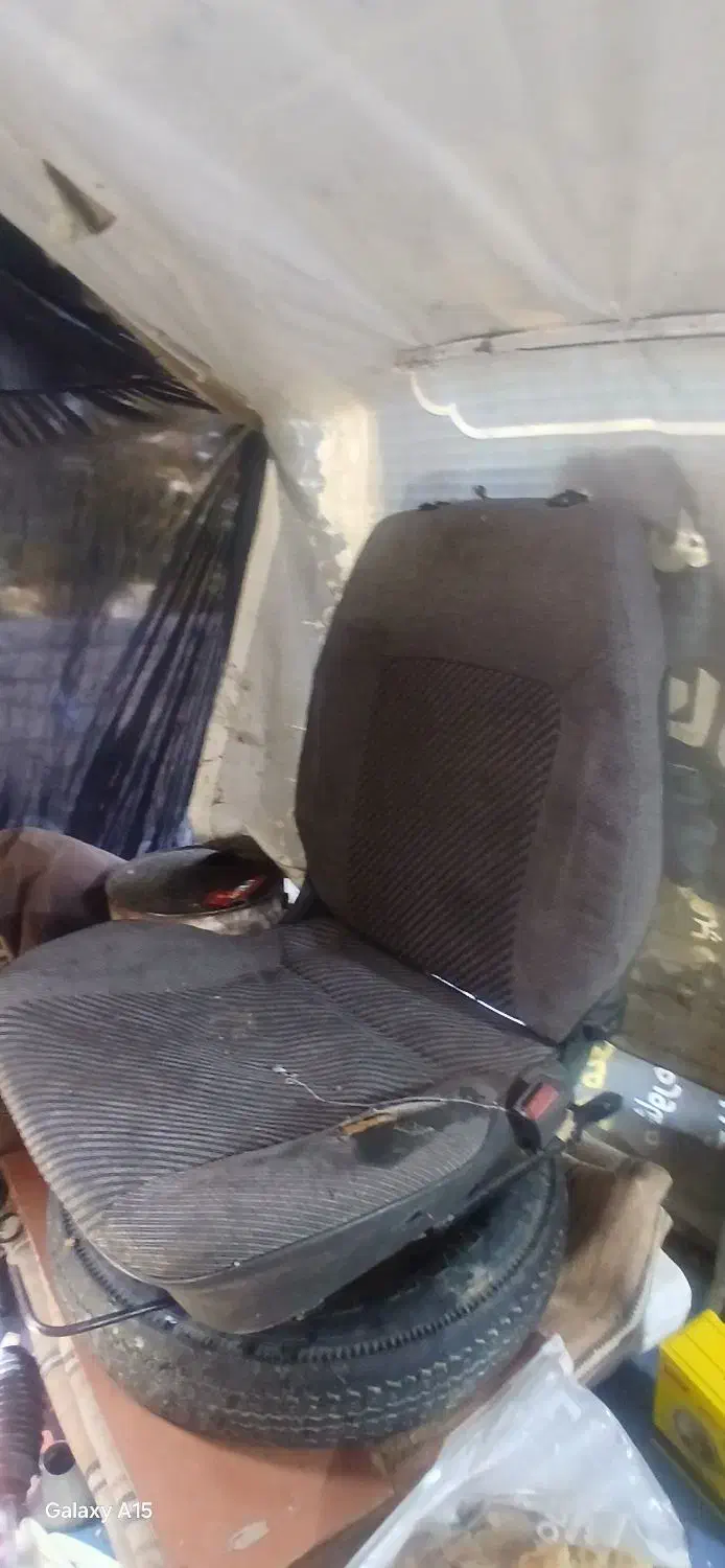 صندولی جلو ۴۰۵ دسته دوم|قطعات یدکی و لوازم جانبی|مهریز, |دیوار