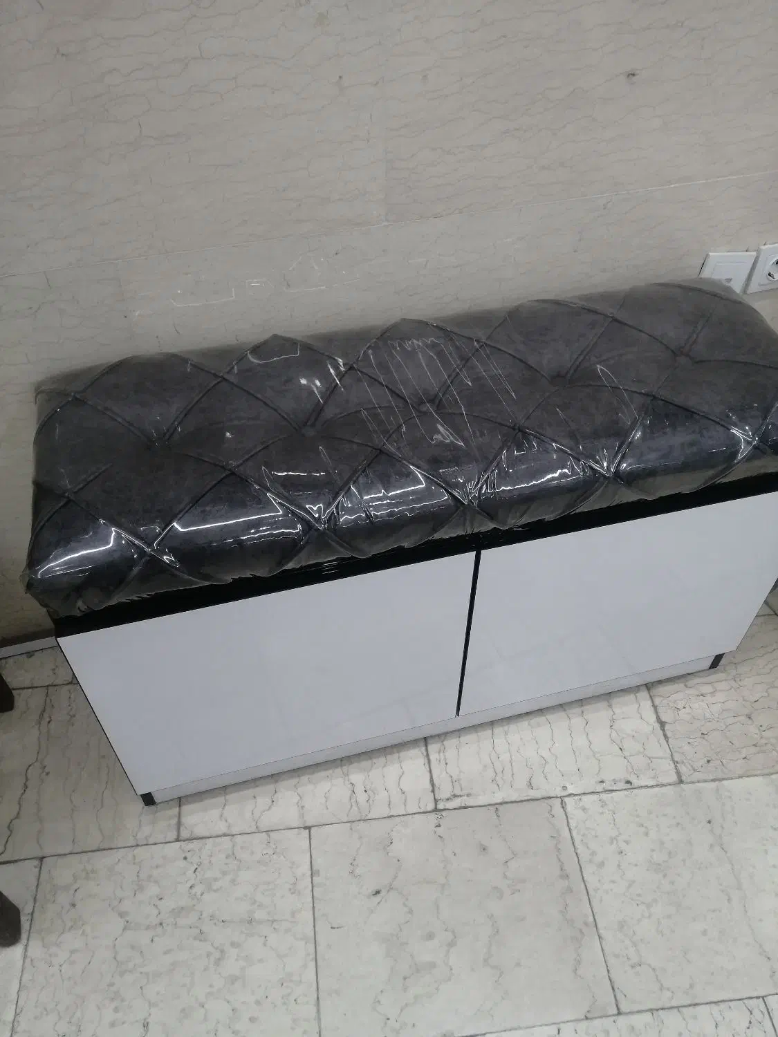 میز تعمیرات موبایل/ویترین شیشه /دکور موبایل فروشی|فروشگاه و مغازه|ری, شهید غیوری (ابن باویه)|دیوار