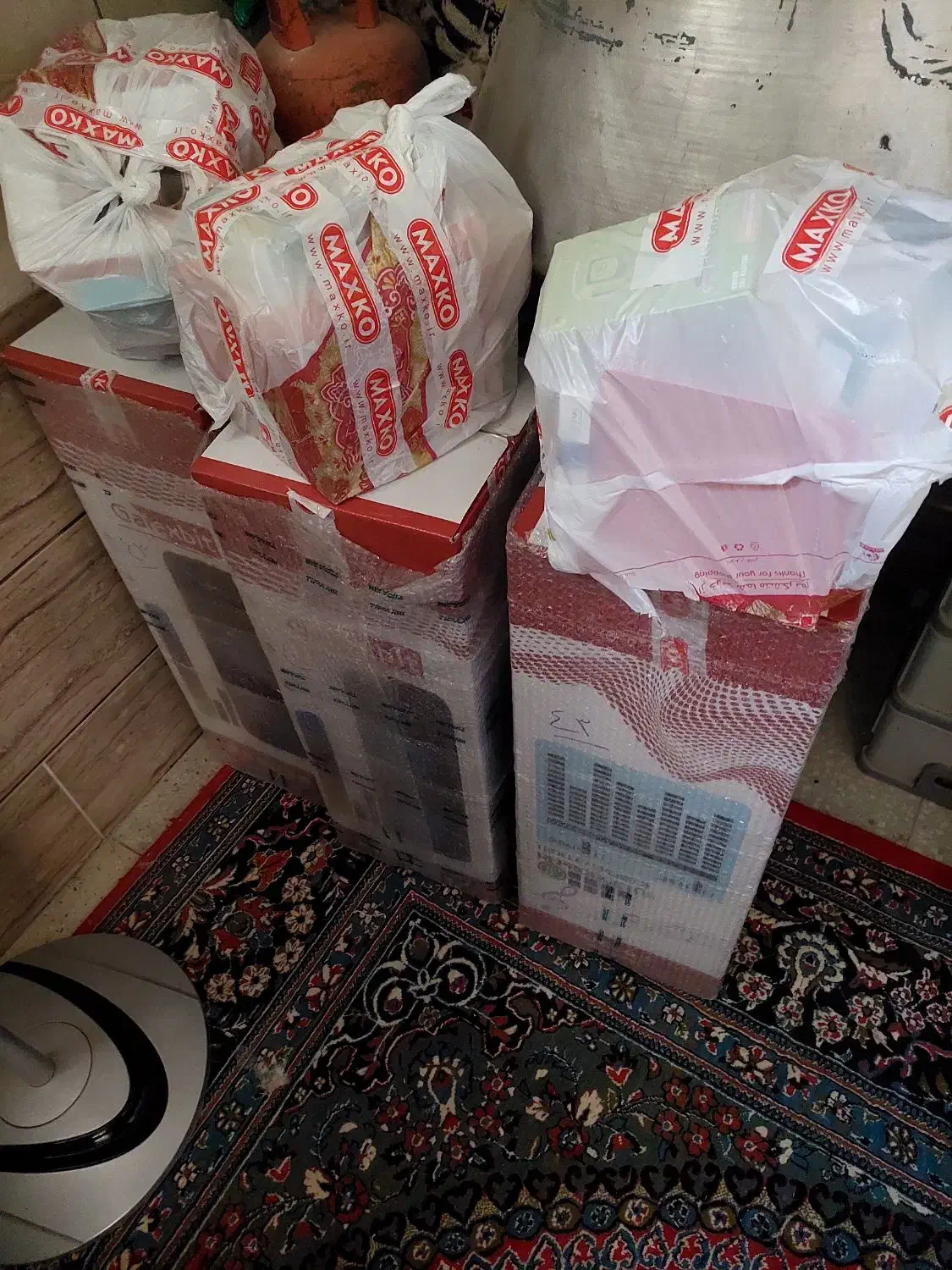 اسپیکر با هفت قلم جنس|پخشکننده همراه|شیراز, برمشور علیا|دیوار