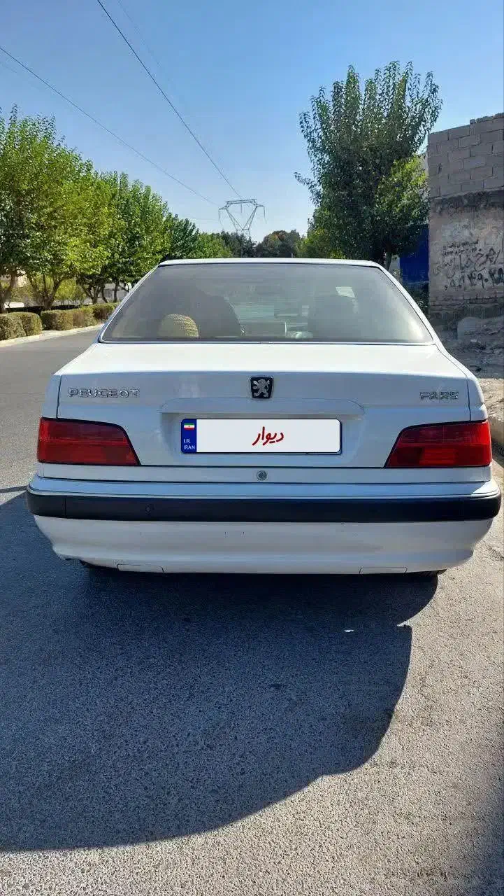 پژو پارس سفید مدل ۹۹|خودرو سواری و وانت|تهران, آزادشهر|دیوار