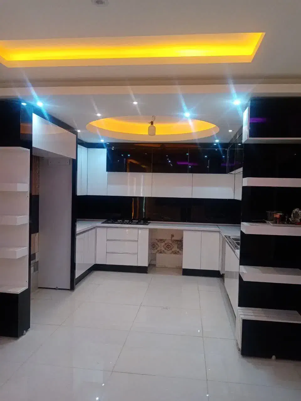 رهن کامل/واحد 150 متری/دو خوابه/طبقه دوم|اجارهٔ خانه و ویلا|خوانسار, |دیوار