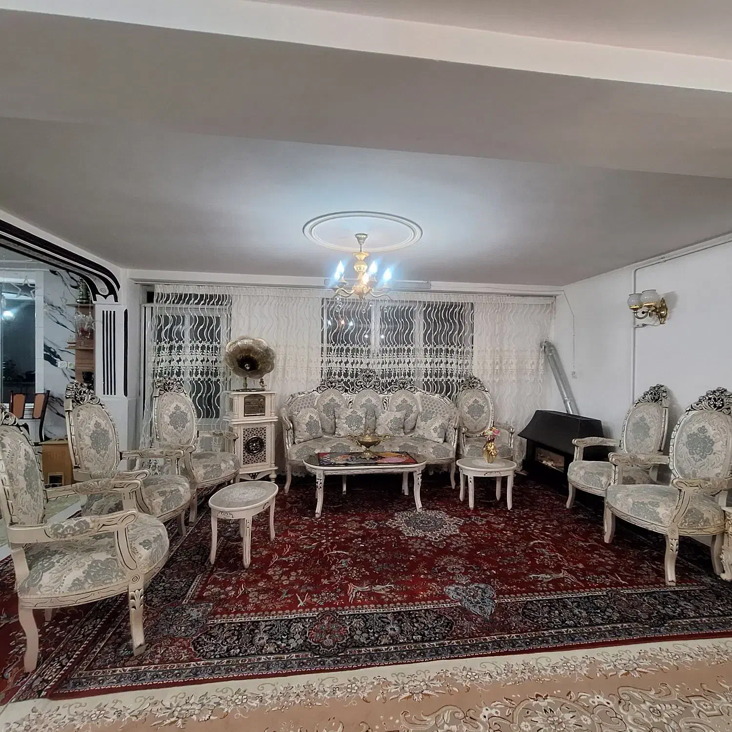 مبل سلطنتی|مبلمان خانگی و میز عسلی|اردبیل, |دیوار