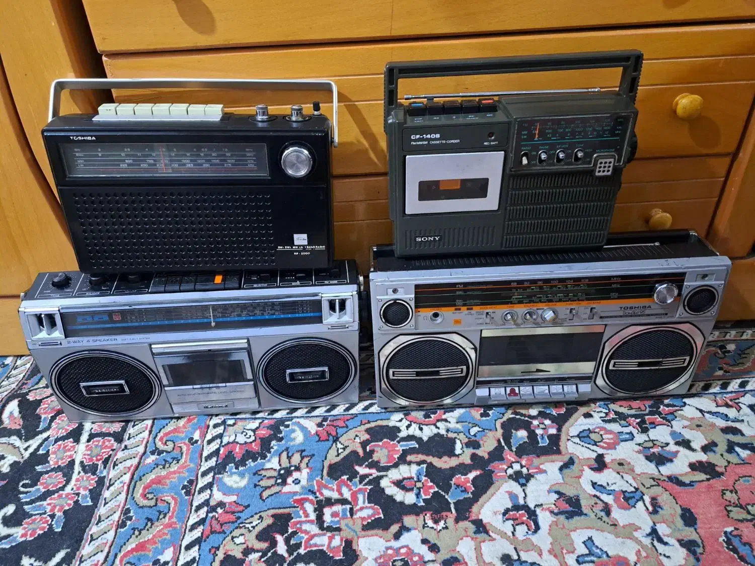 رادیو وضبط های قدیمی ژاپنی|کلکسیون اشیاء عتیقه|ملک‌آباد, |دیوار