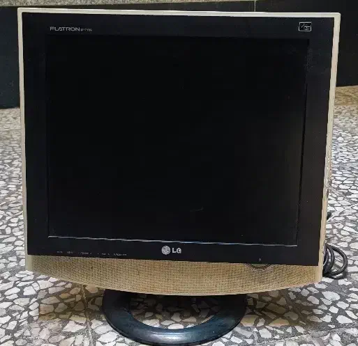 مانیتور LG|قطعات و لوازم جانبی رایانه|فردیس, سرحدی|دیوار