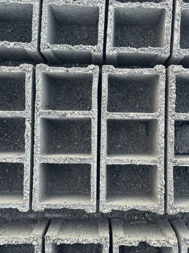 بلوک‌ سیمانی پایه فنس یونولیت ایتال اجر سیمان|مصالح و تجهیزات ساختمان|گرگان, |دیوار