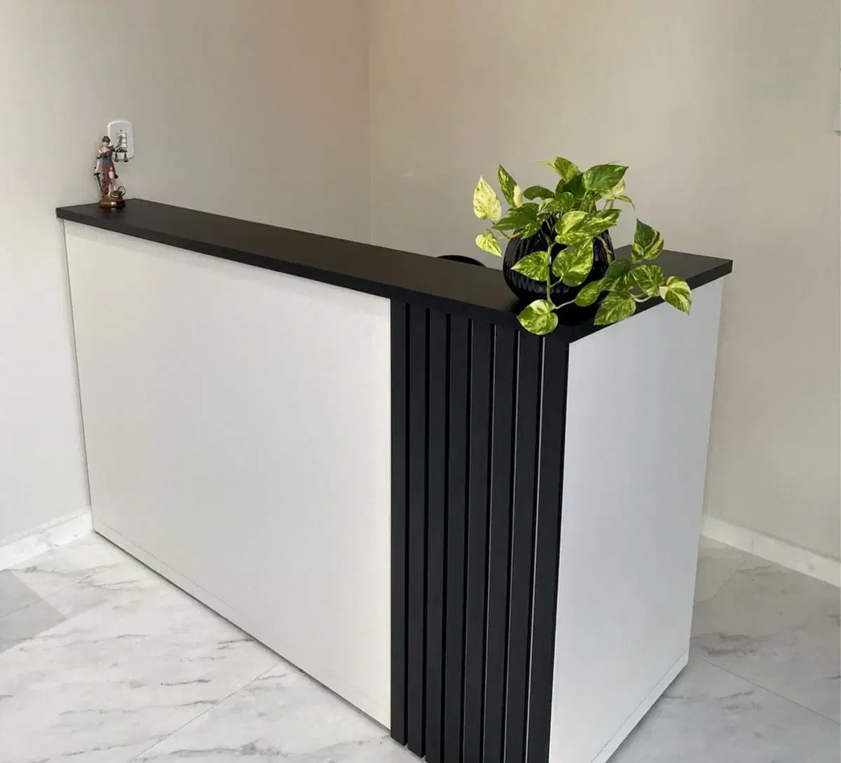 تولید تخصصی میز منشی کانتر سفارشی کد p990|مبلمان اداری|تهران, فردوس|دیوار