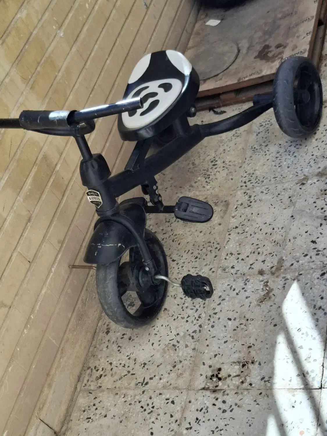 سه چرخه|دوچرخه، اسکیت، اسکوتر|فولادشهر, مسکن مهر فولادشهر|دیوار