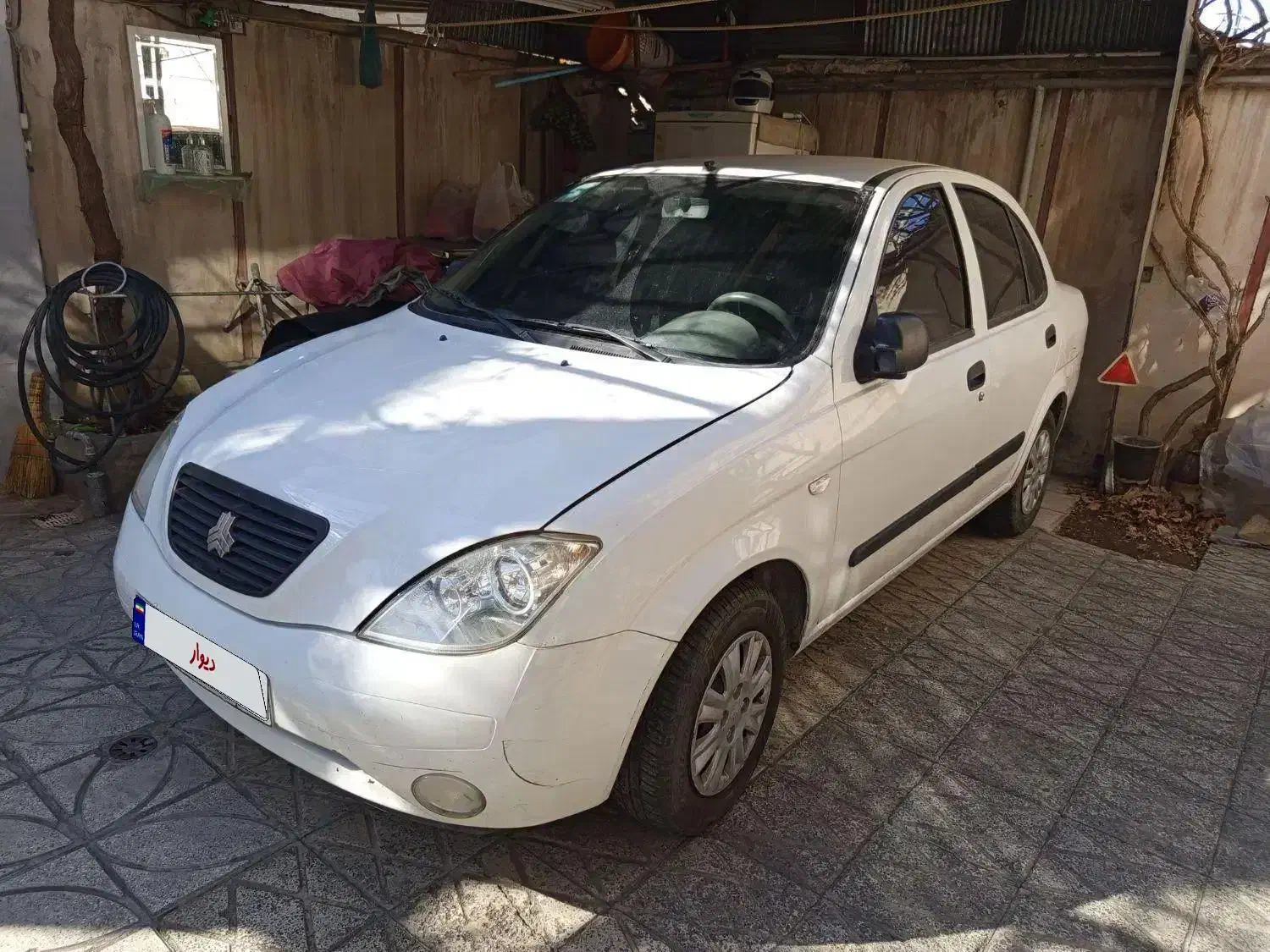 تیبا صندوقدار مدل 1394|خودرو سواری و وانت|کرج, مهرویلا شمالی|دیوار