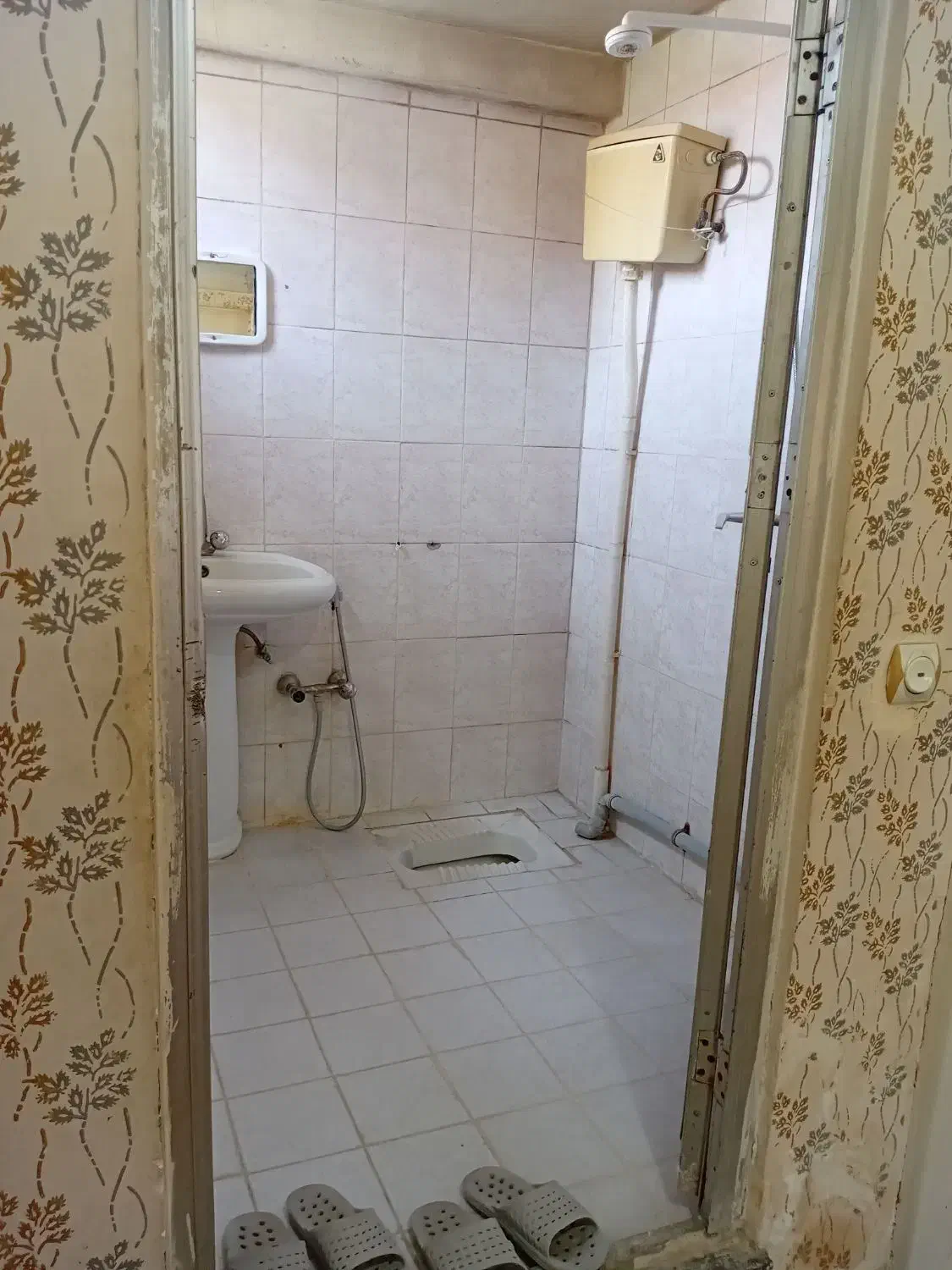 سوئیت مبله و اقتصادی ( خیابان امام رضا ع )|اجارهٔ کوتاهمدت آپارتمان و سوئیت|مشهد, جوادیه|دیوار