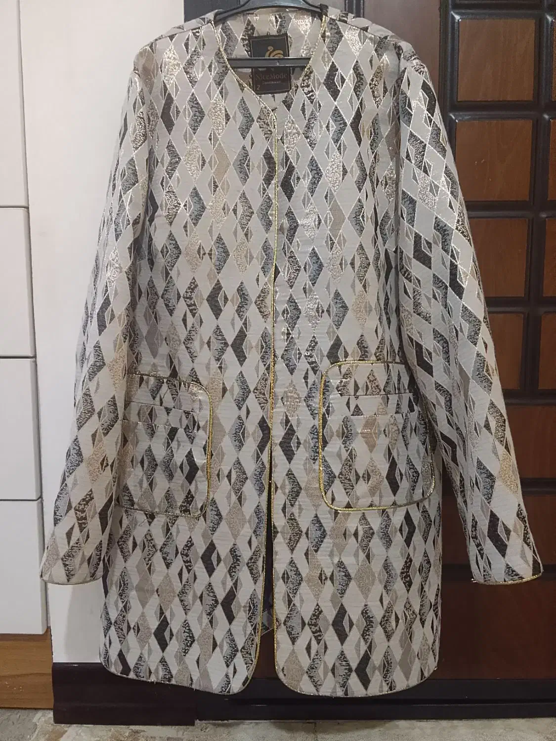 لباس زنانه دخترانه اوزال با کت ساعت ایستاده|لباس|نسیمشهر, |دیوار