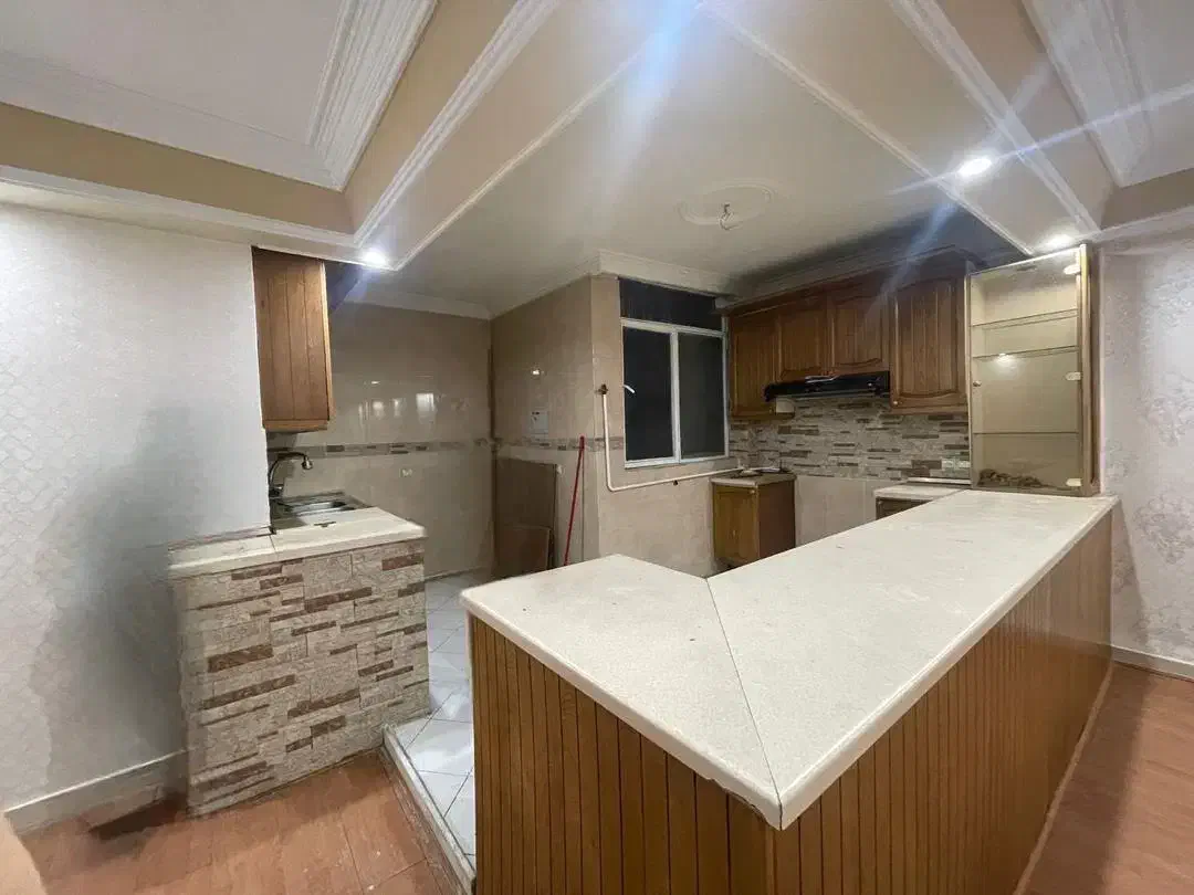 ۱۱۲متری /سه خوابه/طوقانی