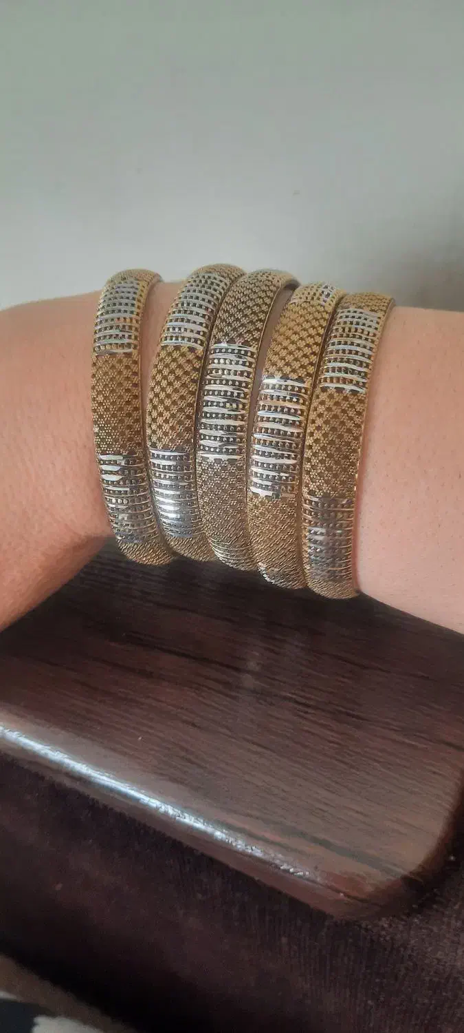 بدلیجات|بدلیجات|پرند, فاز ۶|دیوار