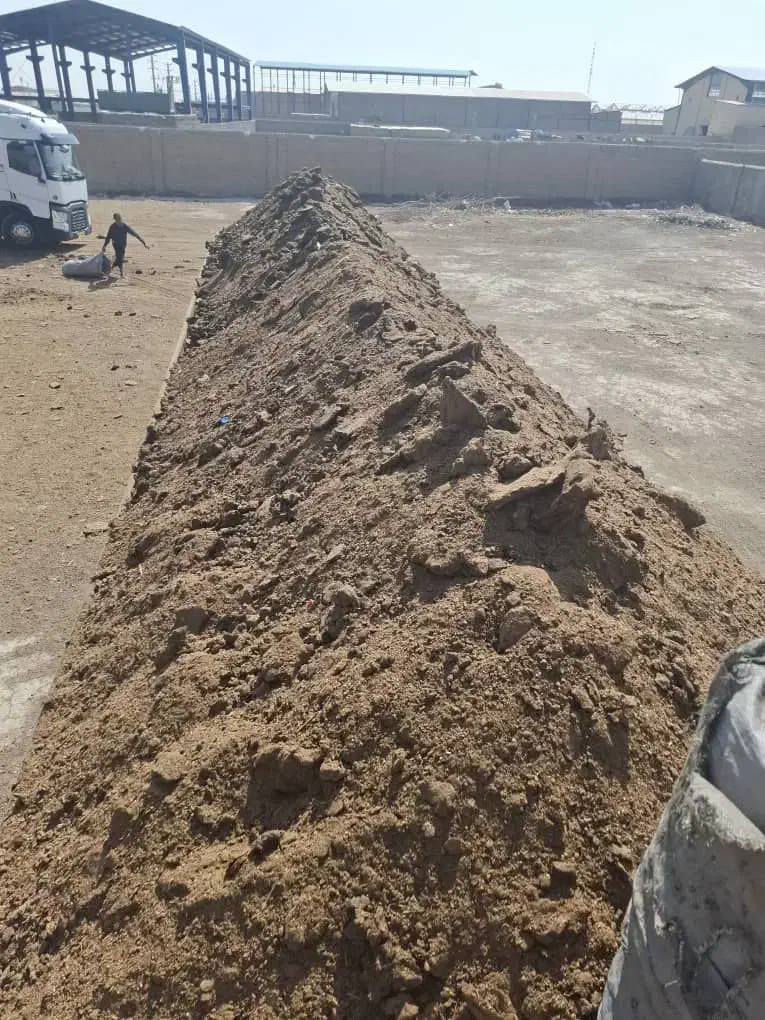 کود حیوانی گاوی و مرغی|خدمات باغبانی و درختکاری|زرند, |دیوار