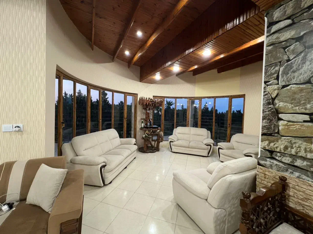 ویلاباغ 544متر سنددار/ ویو دریا|فروش خانه و ویلا|رشت, گلسار|دیوار