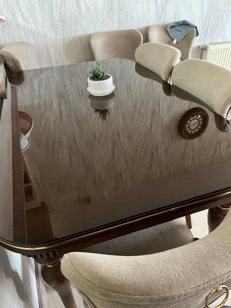 میز نهار خوردی|میز و صندلی غذاخوری|مشهد, مقدم|دیوار