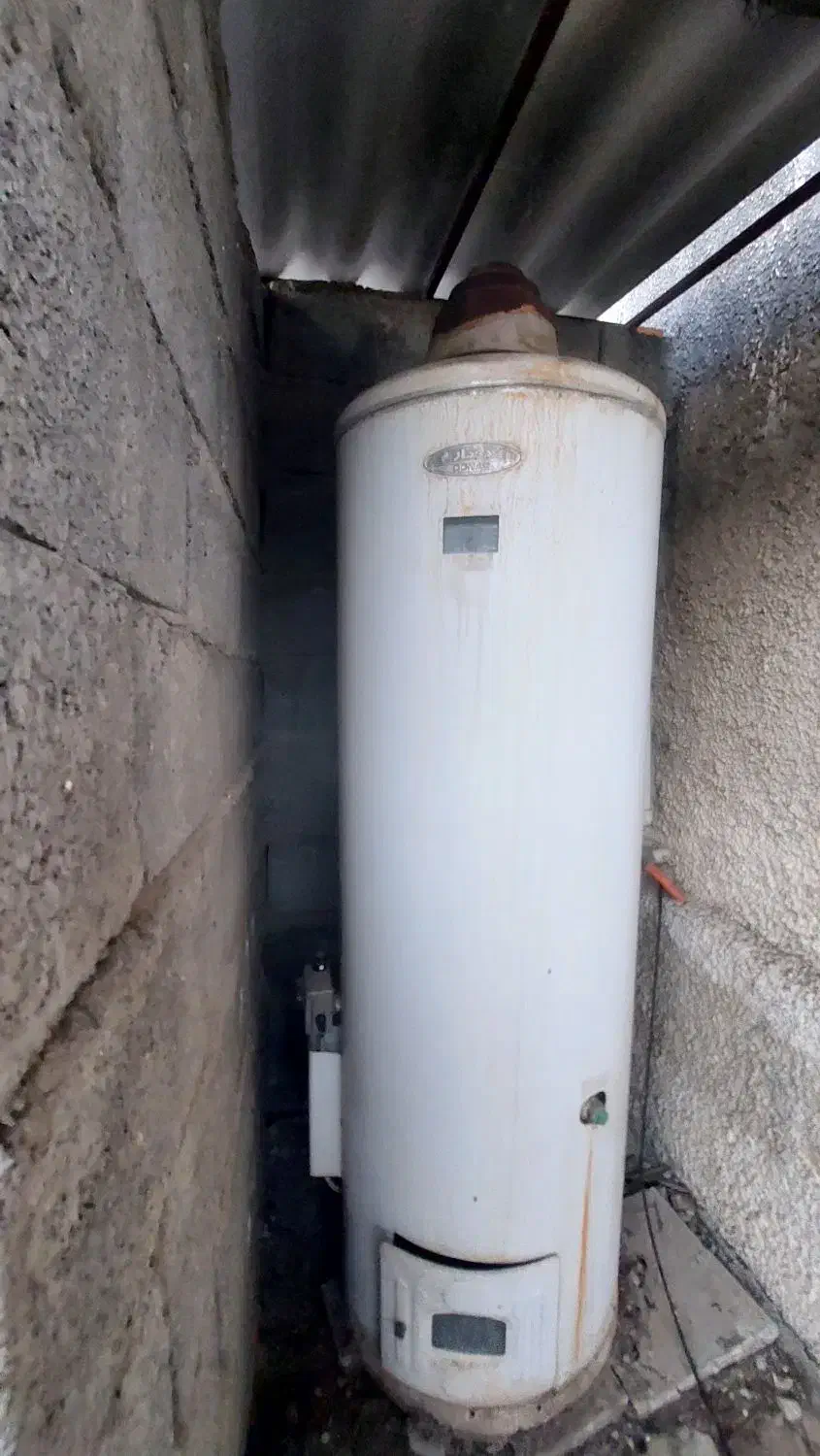 آبگرمکن ۱۸۰لیتری|آبگرمکن، پکیج، شوفاژ|عباس‌آباد, |دیوار