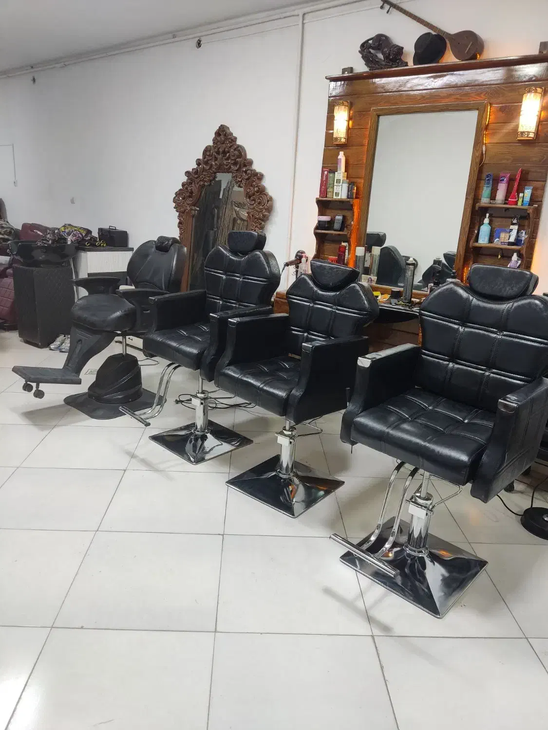 لوازم آرایشگاه صندلی گلایل پدالی سرشور تخت میکاپ|آرایشگاه و سالنهای زیبایی|مشهد, سپاد|دیوار