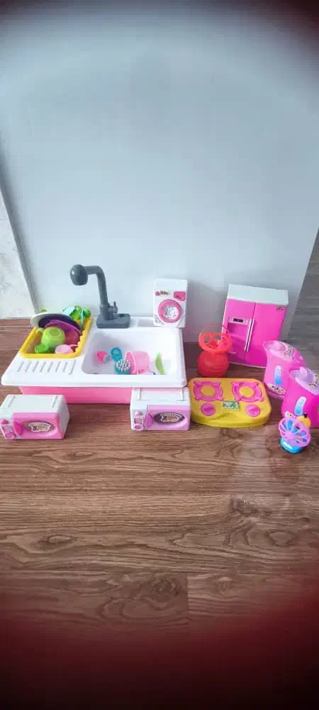 سینک و ماشین غذا و پمپ بنزین|اسباببازی بچه|لاهیجان, گلستان|دیوار