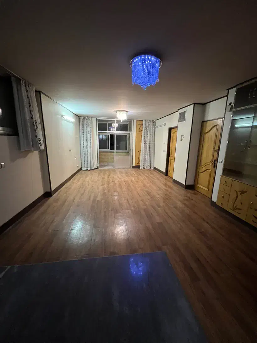 آپارتمان سه بر نور ۲ خواب حکیم نظامی|اجارهٔ آپارتمان|اصفهان, حسینآباد|دیوار