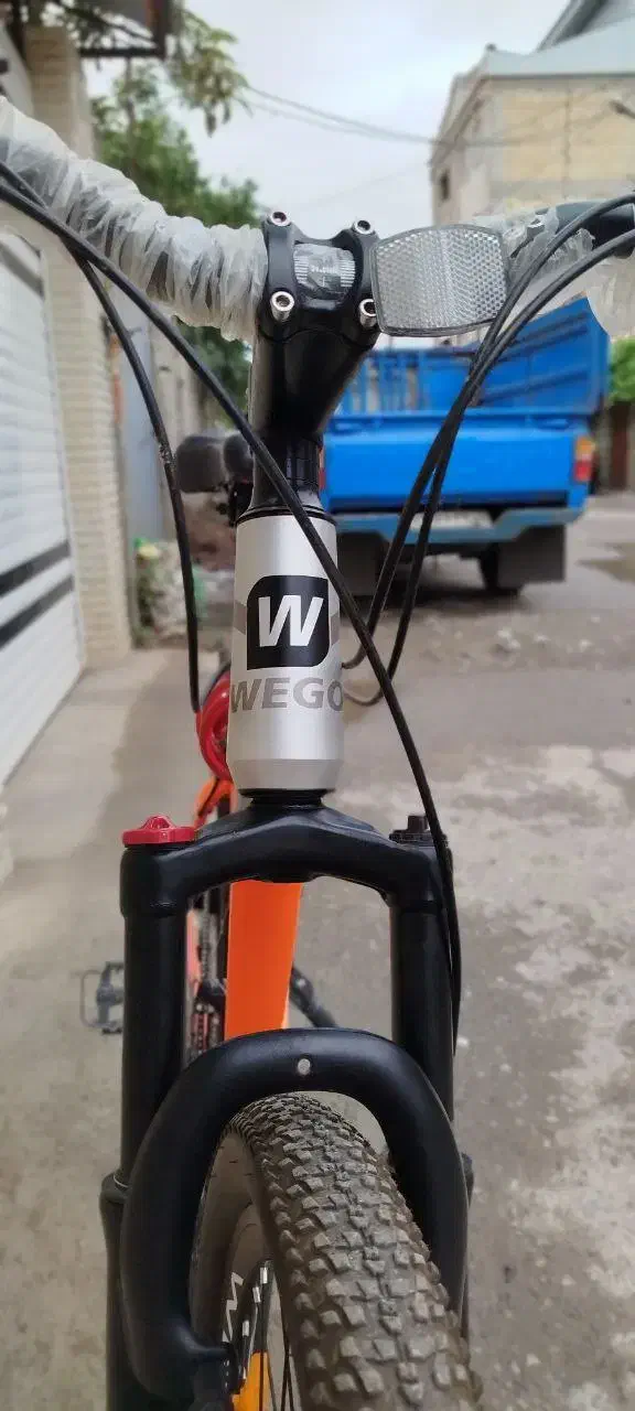 دوچرخه|دوچرخه، اسکیت، اسکوتر|شفت, |دیوار