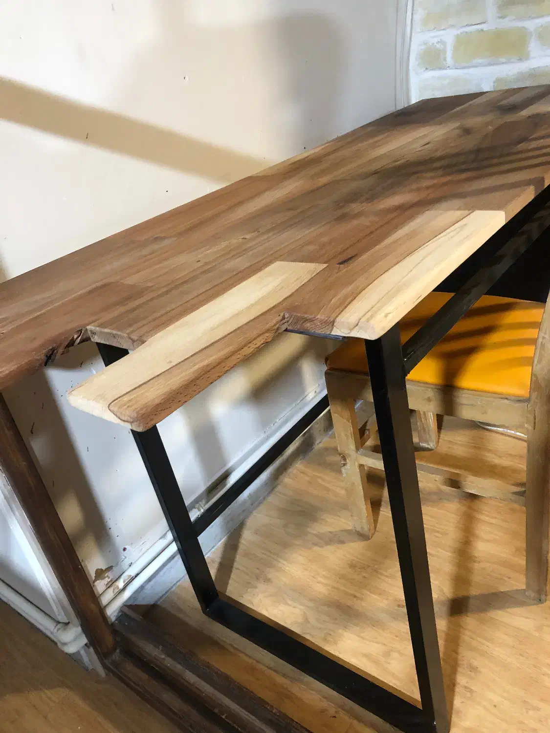 میز تحریری و کامپیوتر|میز تحریر و کامپیوتر|رفسنجان, |دیوار