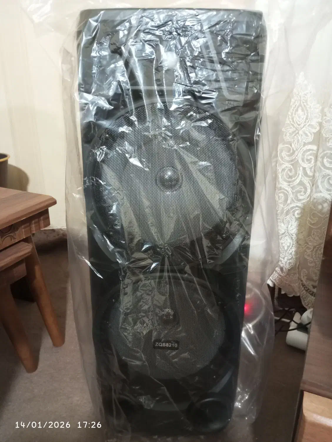 اسپیکر|پخش‌کننده همراه|تالش, هشتپر|دیوار