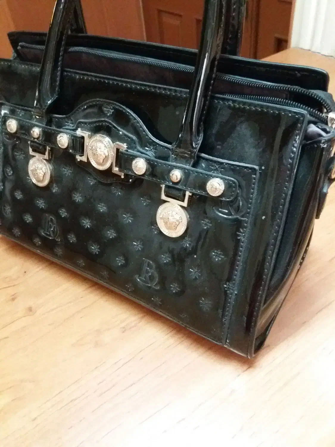 ساک دستی|کیف، کفش، کمربند|مشهد, هفت تیر (آب و برق)|دیوار