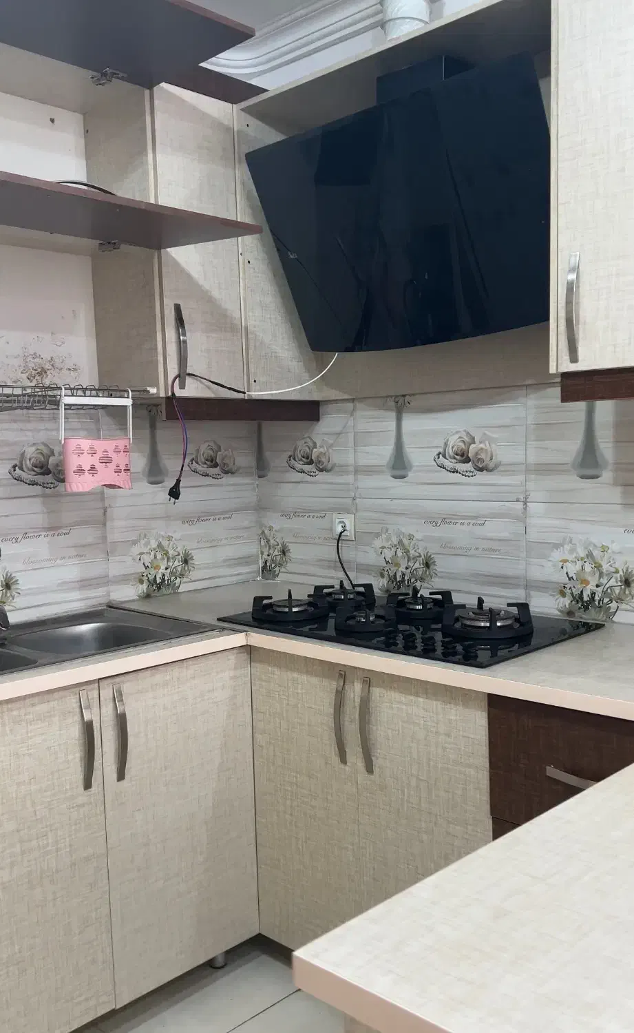 مسکن مهر بیمارستان امام / ۹۰ متری ۲خواب/طبقه ۲|فروش آپارتمان|جیرفت, |دیوار