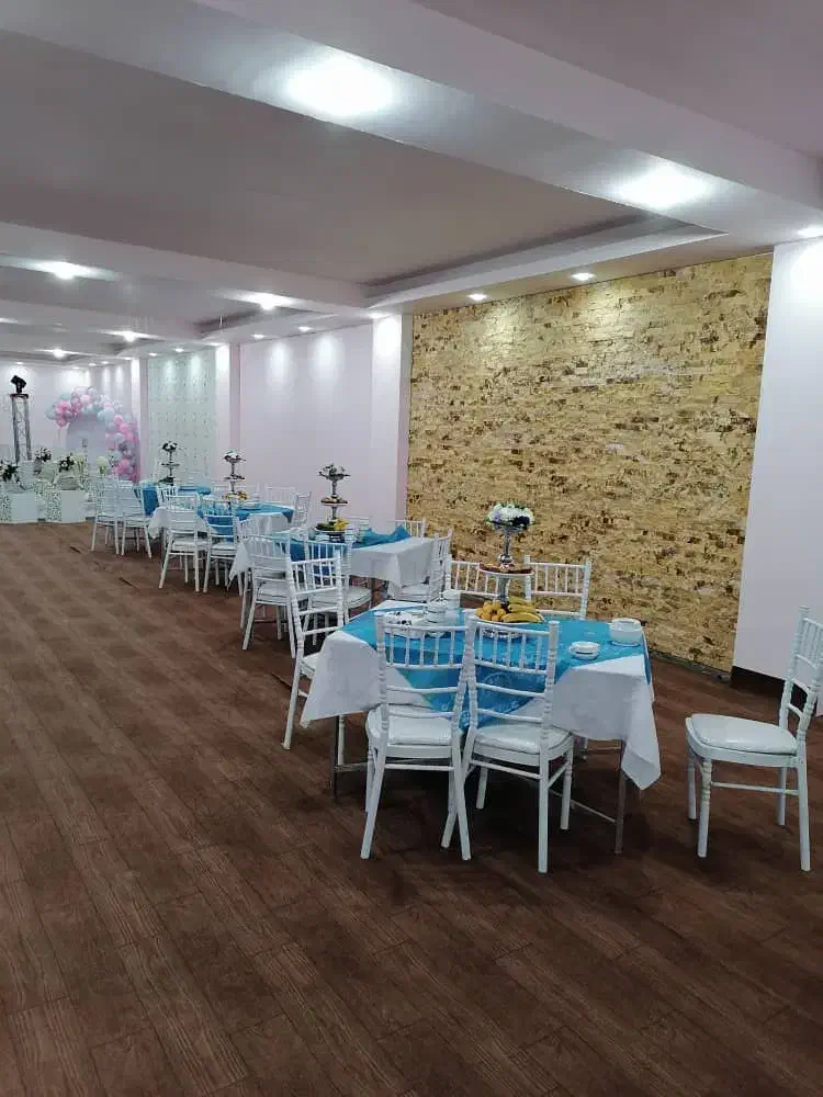 اجاره سالن وباغ|اجارهٔ کوتاه‌مدت ویلا و باغ|کرمان, |دیوار