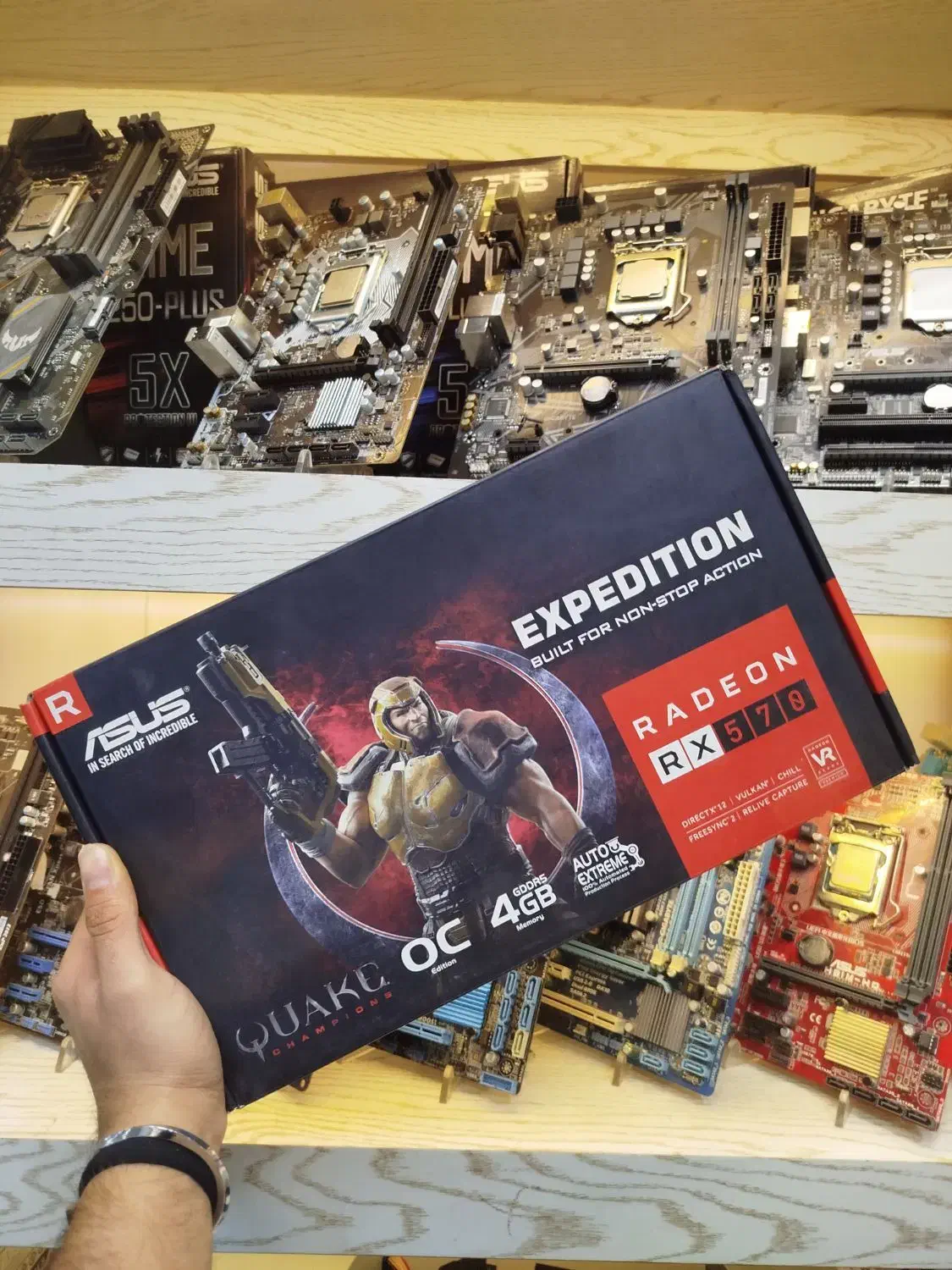کارت گرافیک RX 570 4GB در حد|قطعات و لوازم جانبی رایانه|مشهد, فلسطین|دیوار