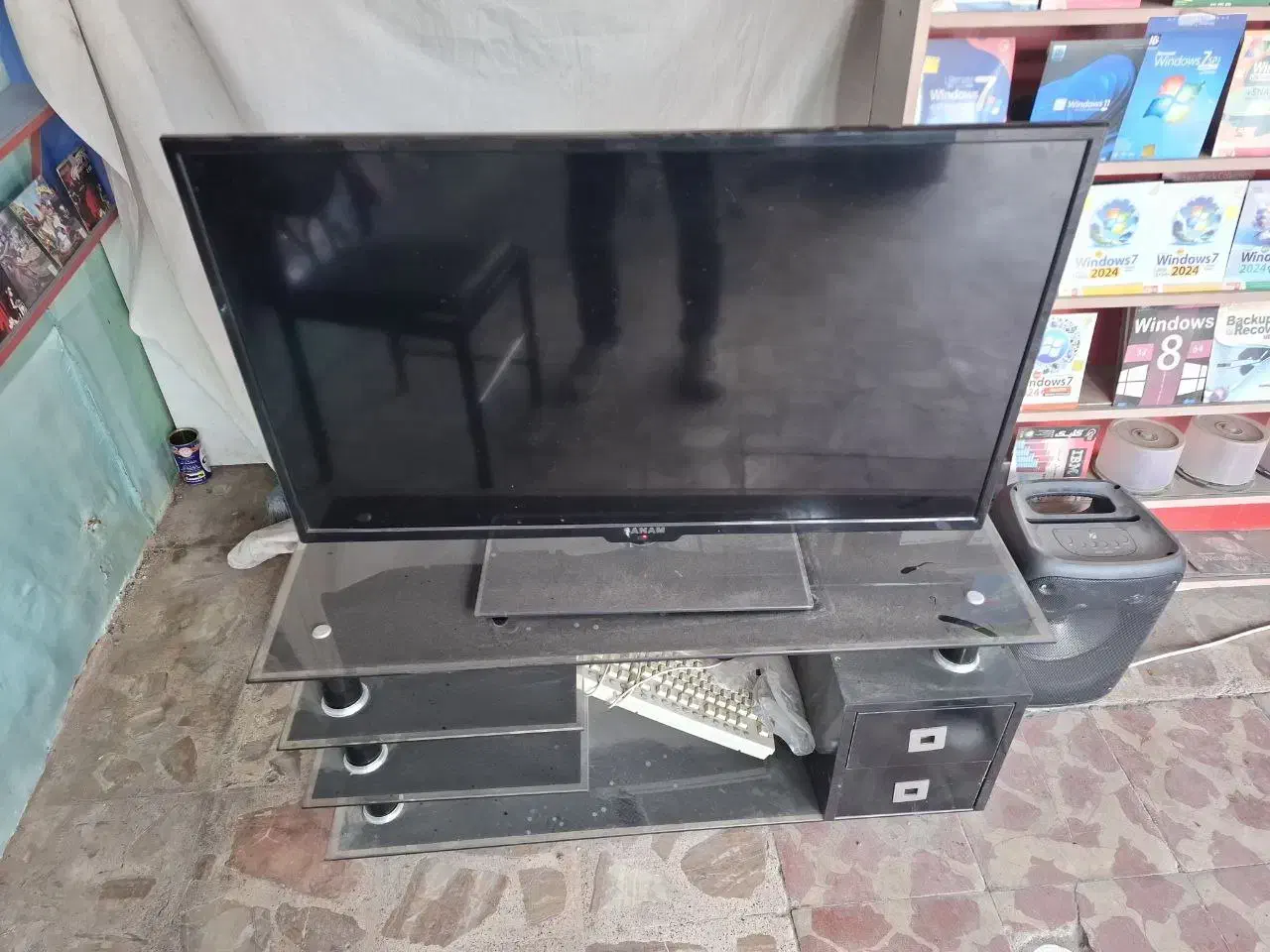 تلویزیون|تلویزیون و پروژکتور|اردبیل, |دیوار