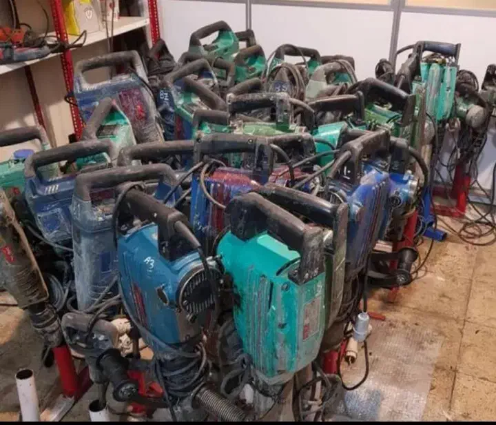 تخریب کاری با پیکور با سبک سنگین و سبک|خدمات پیشه و مهارت|میبد, |دیوار