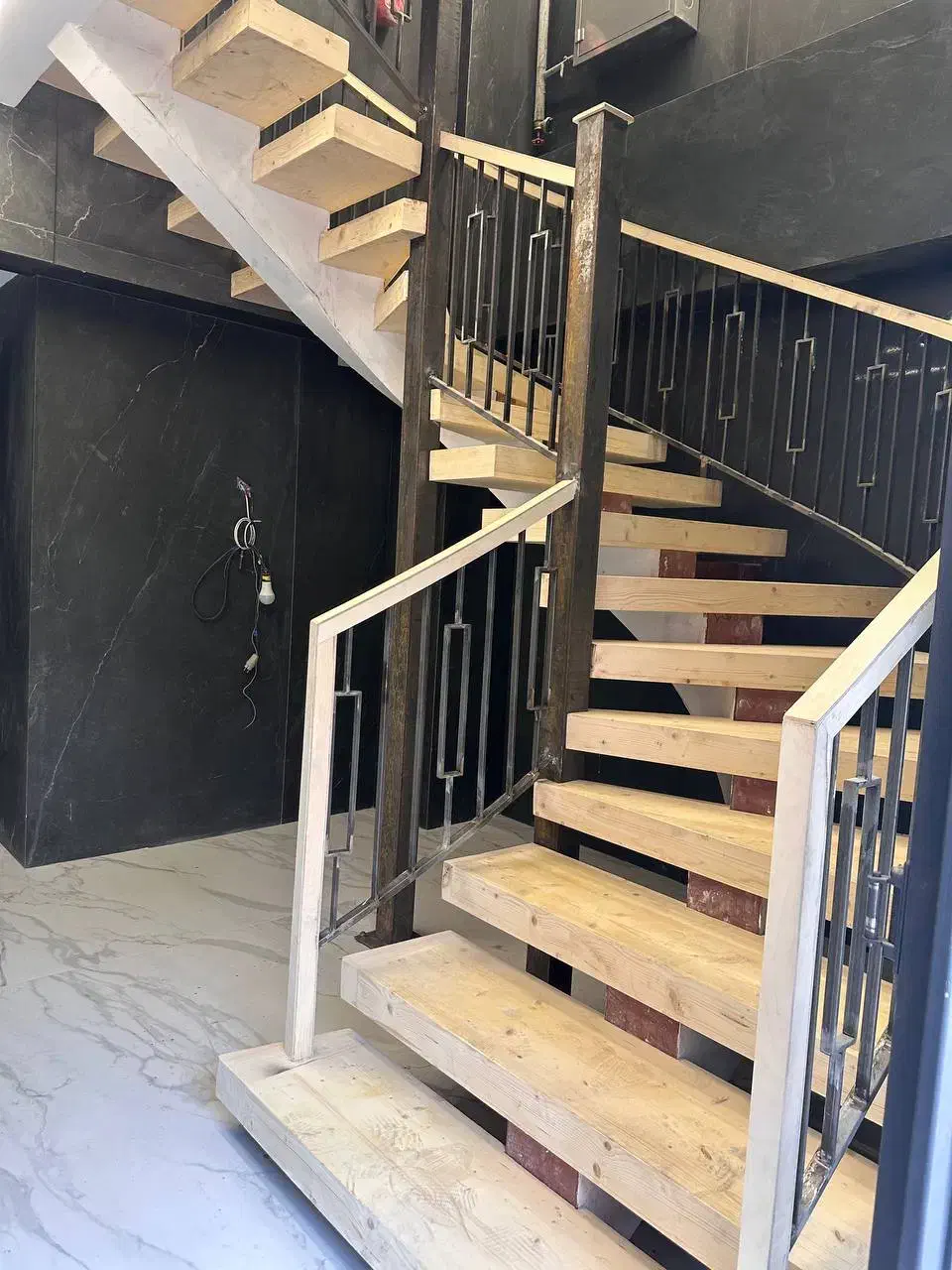 نقاشی ساختمان مهرنگ با ۲۰ سال تجربه درخشان|خدمات پیشه و مهارت|بابلسر, |دیوار