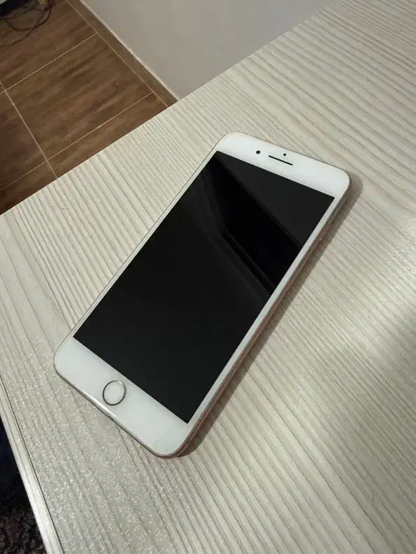 ایفون ۸ پلاس ۲۵۶|موبایل|خلخال, |دیوار